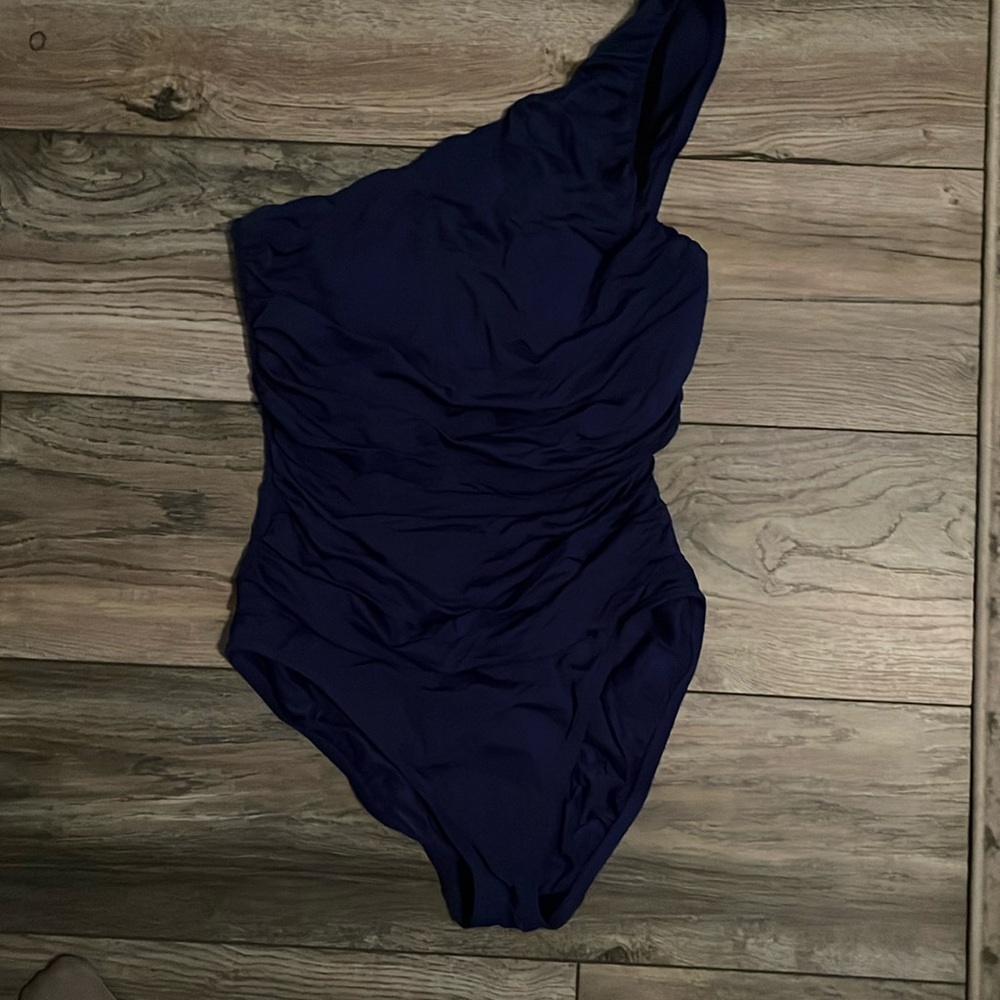 Lablanca one shoulder ruched one piece swimsuit